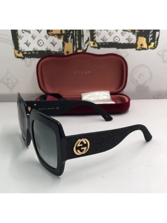 Authentic Gucci GG0102S 001 Oversized Black Sunglasses – New main image 3